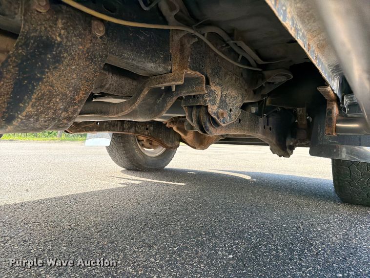 image for item FK0212 2012 Ford F350 Super Duty Crew Cab pickup truck