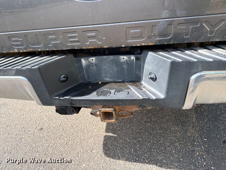 image for item FK0212 2012 Ford F350 Super Duty Crew Cab pickup truck