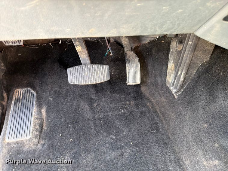 image for item FK0212 2012 Ford F350 Super Duty Crew Cab pickup truck