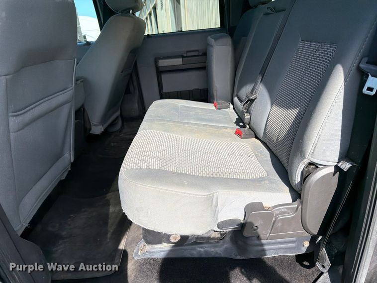 image for item FK0212 2012 Ford F350 Super Duty Crew Cab pickup truck