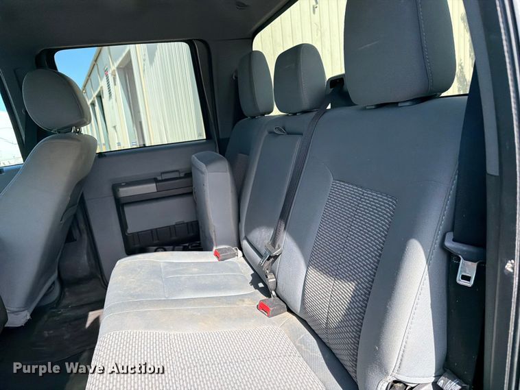 image for item FK0212 2012 Ford F350 Super Duty Crew Cab pickup truck