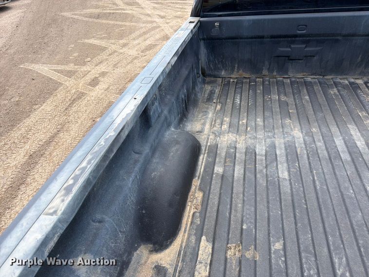 image for item FK0293 2019 Chevrolet Silverado 2500HD Ext. Cab pickup truck