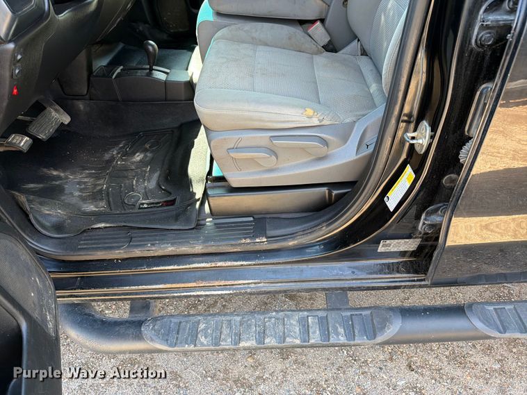 image for item FK0293 2019 Chevrolet Silverado 2500HD Ext. Cab pickup truck