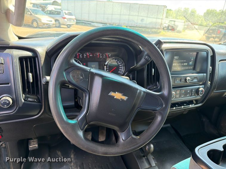 image for item FK0293 2019 Chevrolet Silverado 2500HD Ext. Cab pickup truck