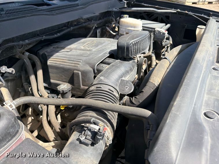 image for item FK0293 2019 Chevrolet Silverado 2500HD Ext. Cab pickup truck