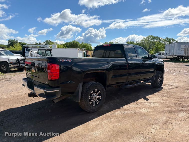image for item FK0294 2017 Chevrolet Silverado 2500HD Ext. Cab pickup truck