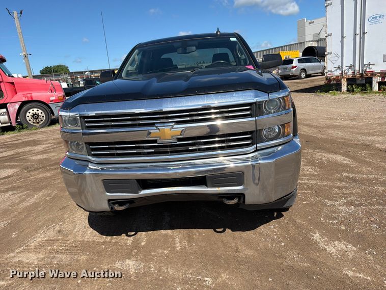 image for item FK0294 2017 Chevrolet Silverado 2500HD Ext. Cab pickup truck