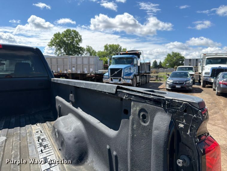 image for item FK0294 2017 Chevrolet Silverado 2500HD Ext. Cab pickup truck