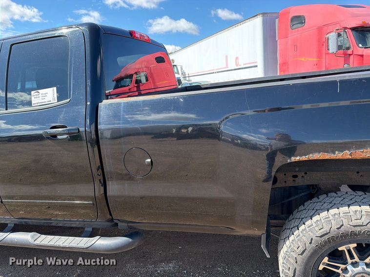 image for item FK0294 2017 Chevrolet Silverado 2500HD Ext. Cab pickup truck