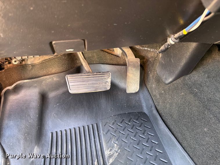 image for item FK0294 2017 Chevrolet Silverado 2500HD Ext. Cab pickup truck