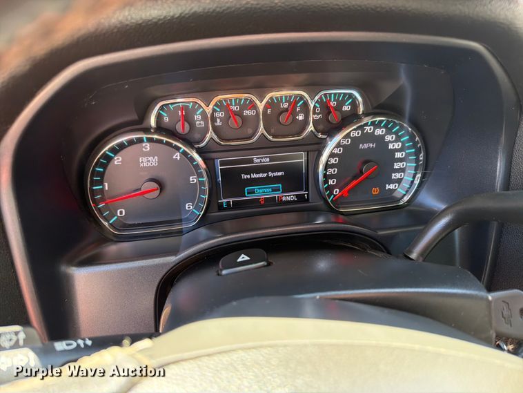 image for item FK0294 2017 Chevrolet Silverado 2500HD Ext. Cab pickup truck