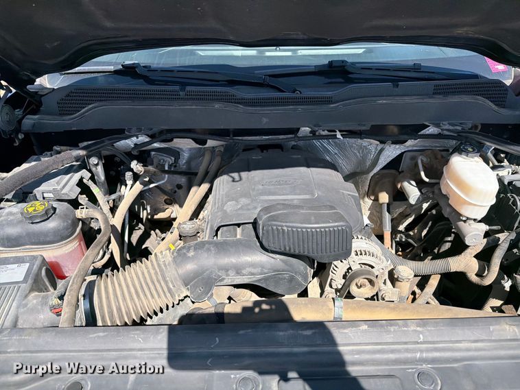 image for item FK0294 2017 Chevrolet Silverado 2500HD Ext. Cab pickup truck