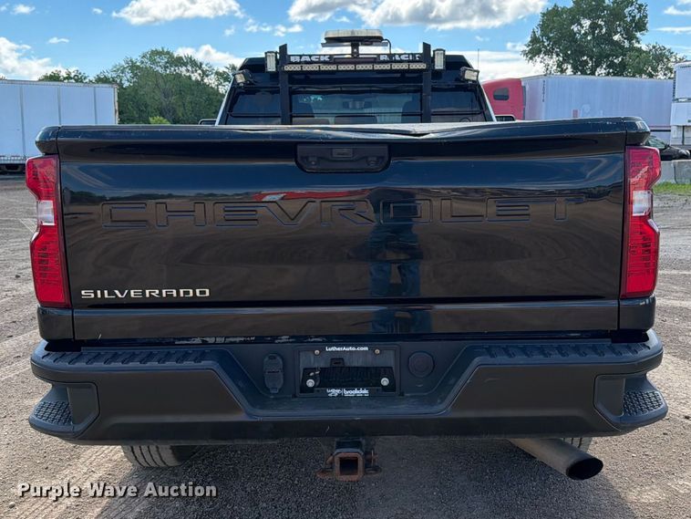 image for item FK0295 2021 Chevrolet Silverado 2500HD Ext. Cab pickup truck