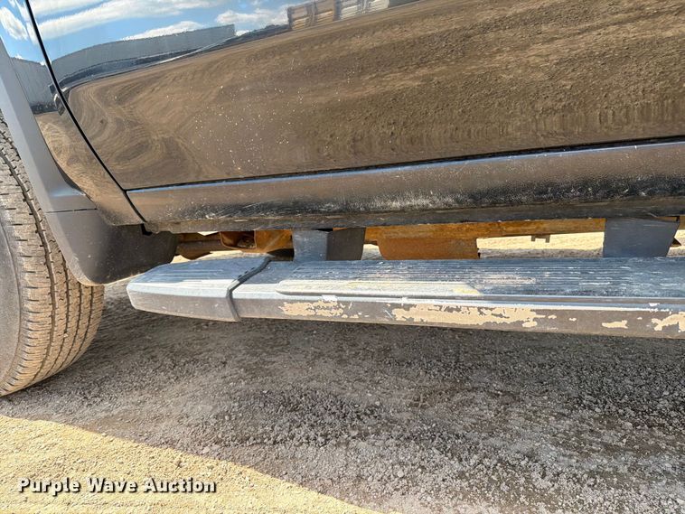 image for item FK0295 2021 Chevrolet Silverado 2500HD Ext. Cab pickup truck