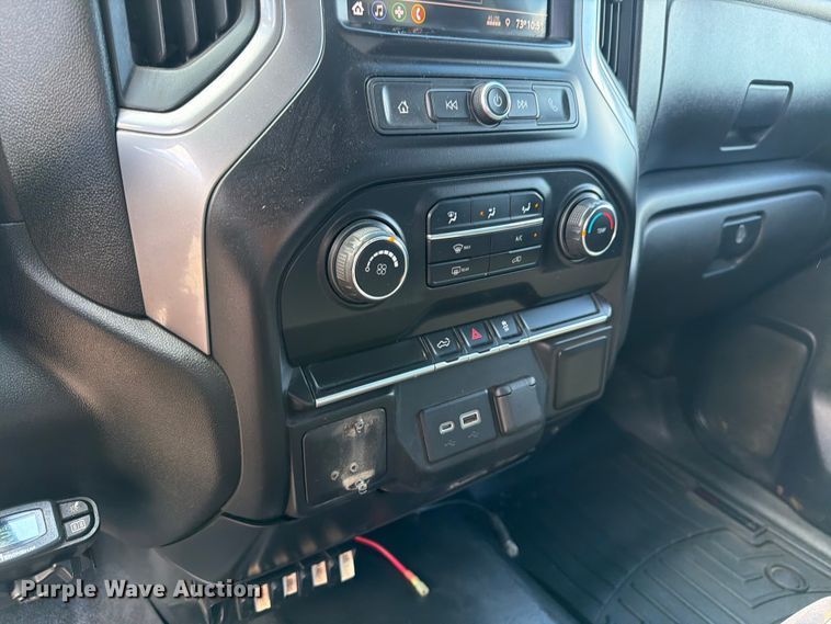 image for item FK0295 2021 Chevrolet Silverado 2500HD Ext. Cab pickup truck