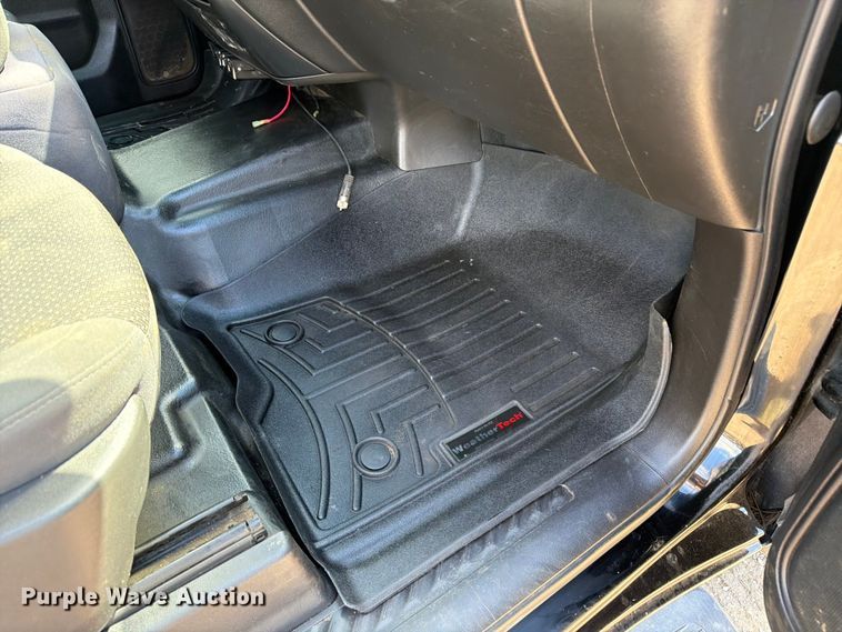 image for item FK0295 2021 Chevrolet Silverado 2500HD Ext. Cab pickup truck