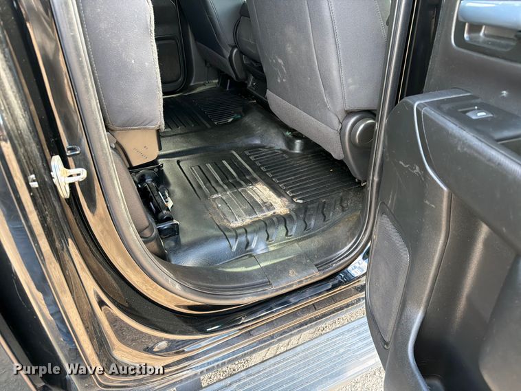 image for item FK0295 2021 Chevrolet Silverado 2500HD Ext. Cab pickup truck