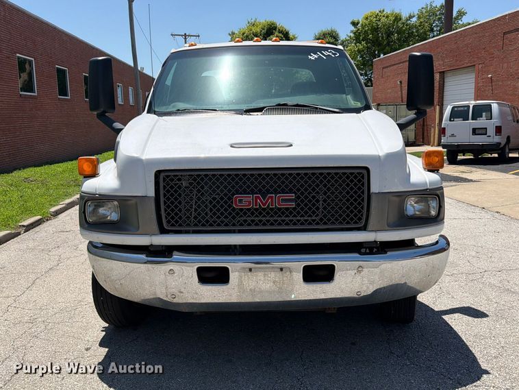 image for item FK3014 2007 GMC C5500 rollback truck