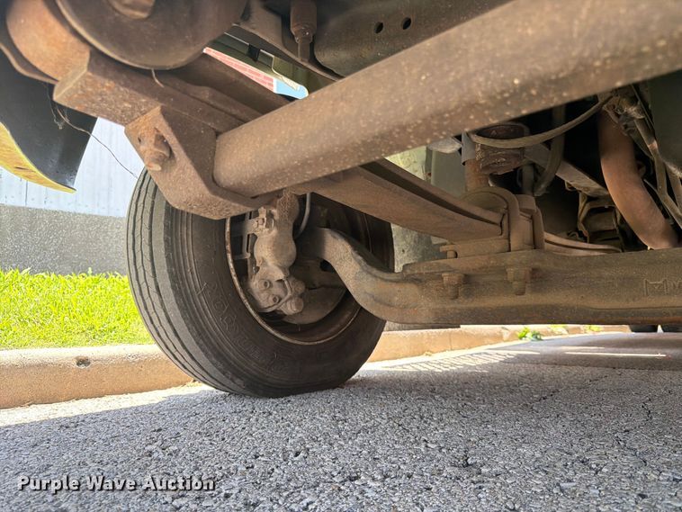 image for item FK3014 2007 GMC C5500 rollback truck
