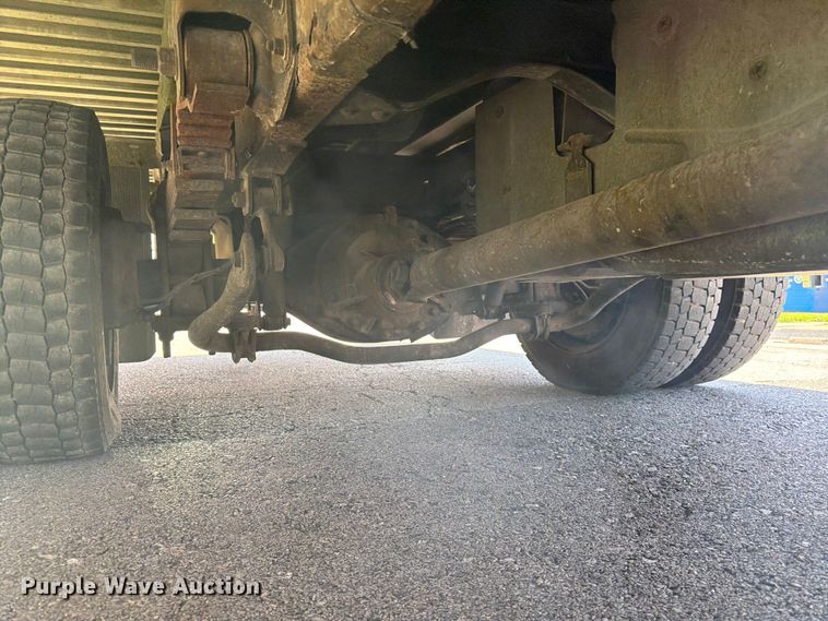 image for item FK3014 2007 GMC C5500 rollback truck