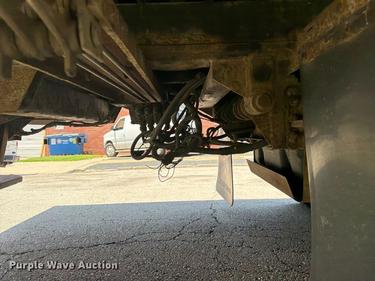 image for item FK3014 2007 GMC C5500 rollback truck