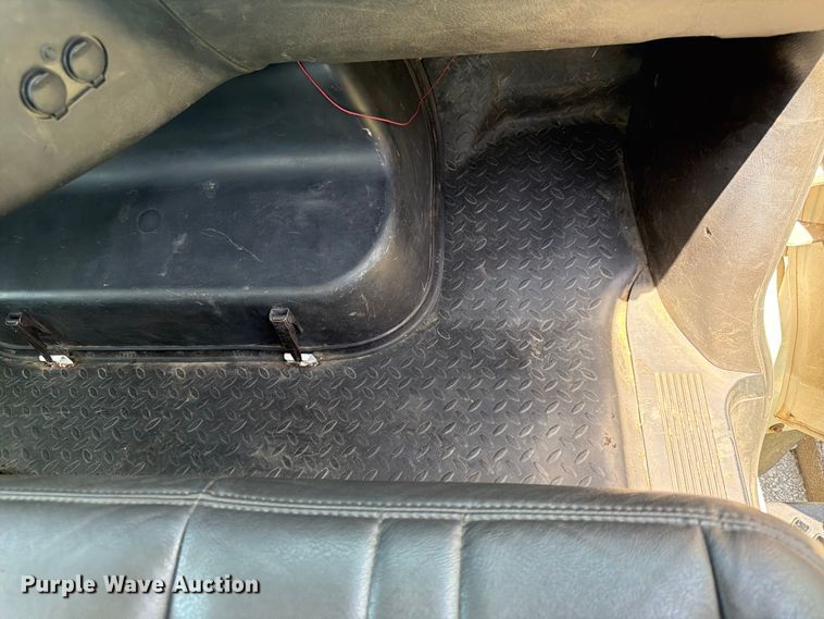 image for item FK3014 2007 GMC C5500 rollback truck
