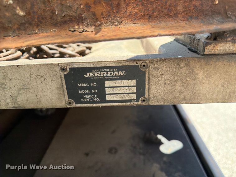 image for item FK3014 2007 GMC C5500 rollback truck