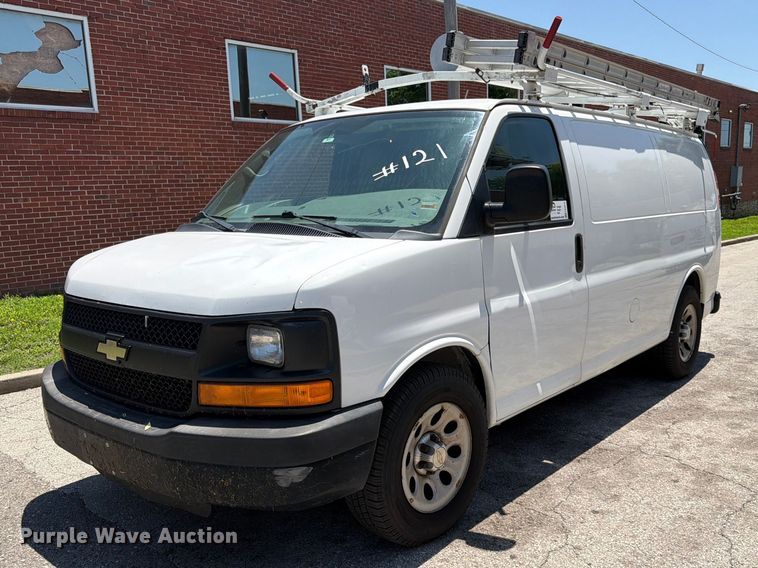 image for item FK3015 2013 Chevrolet Express 1500 van