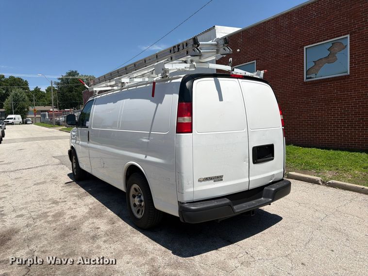image for item FK3015 2013 Chevrolet Express 1500 van