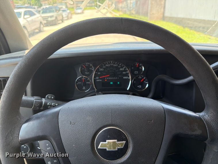 image for item FK3015 2013 Chevrolet Express 1500 van