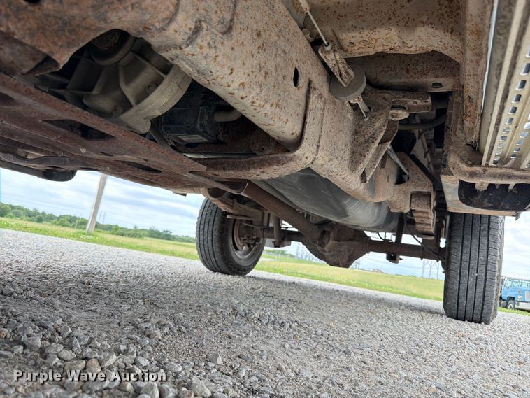image for item FK3031 2006 Dodge Ram 2500 flatbed pickup truck