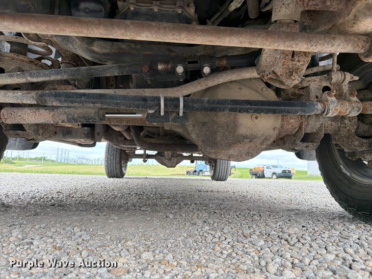 image for item FK3031 2006 Dodge Ram 2500 flatbed pickup truck