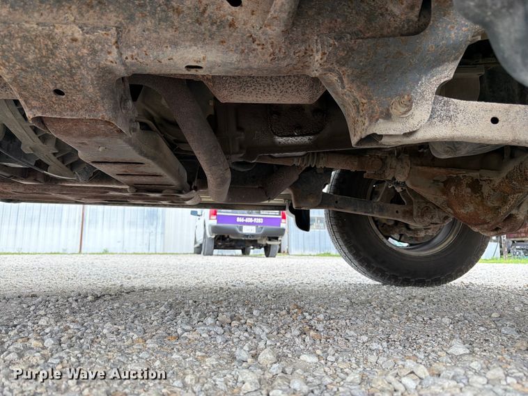 image for item FK3031 2006 Dodge Ram 2500 flatbed pickup truck