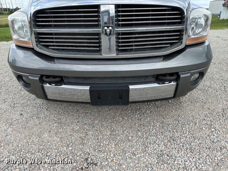 image for item FK3031 2006 Dodge Ram 2500 flatbed pickup truck