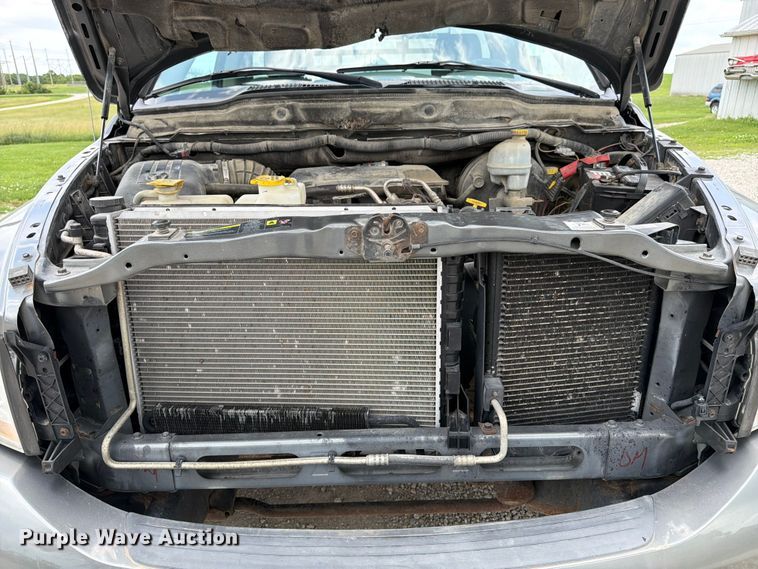 image for item FK3031 2006 Dodge Ram 2500 flatbed pickup truck