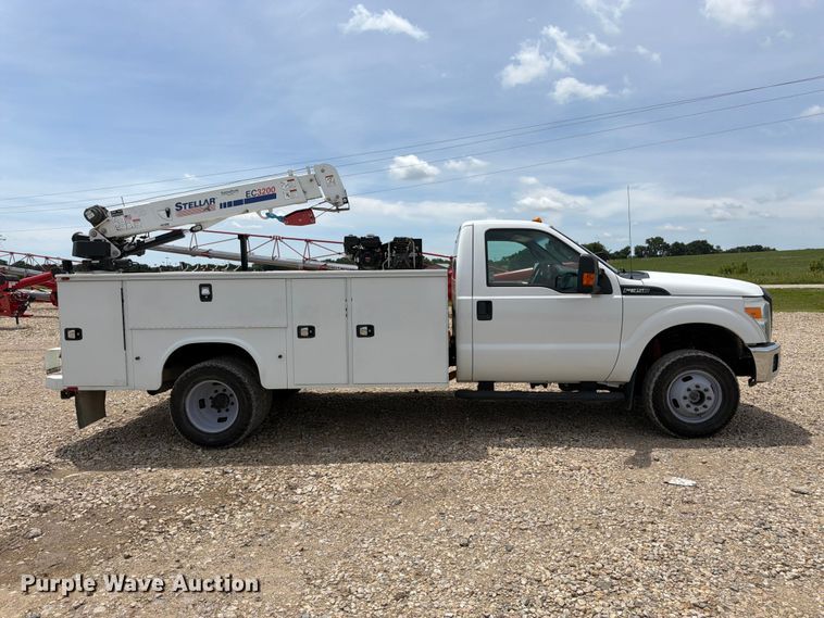 image for item FK3041 2015 Ford F350 Super Duty utility bed pickup truck