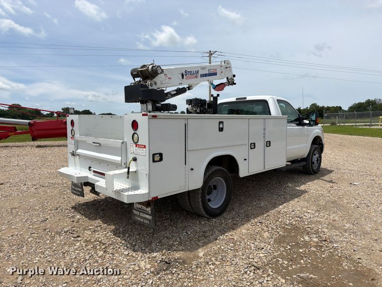 image for item FK3041 2015 Ford F350 Super Duty utility bed pickup truck