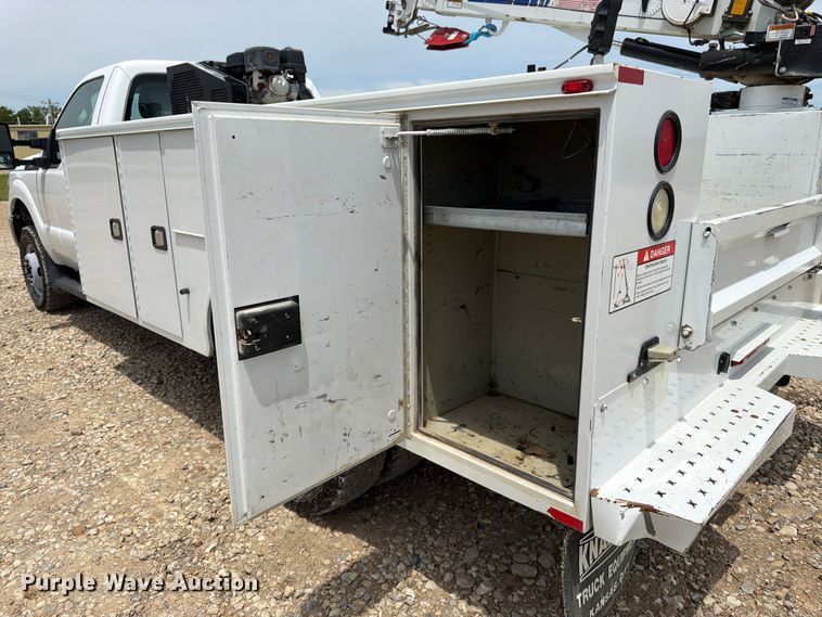 image for item FK3041 2015 Ford F350 Super Duty utility bed pickup truck