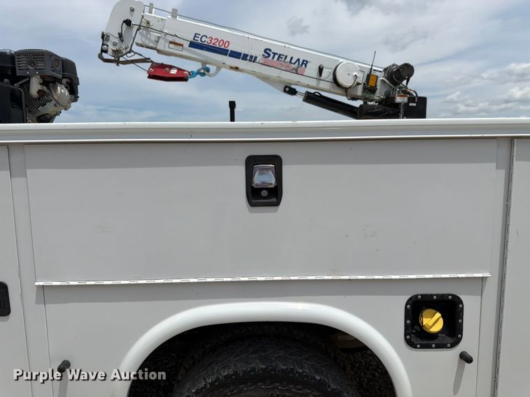 image for item FK3041 2015 Ford F350 Super Duty utility bed pickup truck