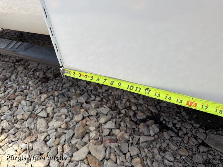image for item FK3041 2015 Ford F350 Super Duty utility bed pickup truck