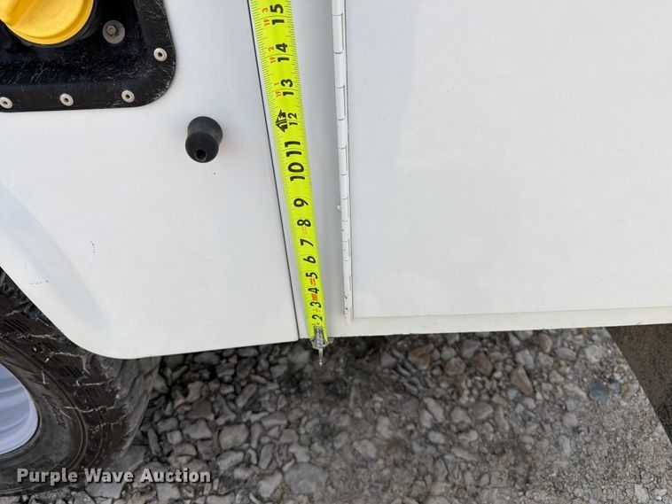 image for item FK3041 2015 Ford F350 Super Duty utility bed pickup truck