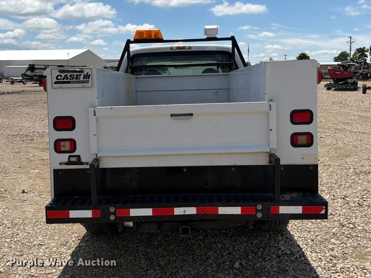 image for item FK3042 2009 Ford F250 Super Duty Crew Cab utility bed pickup truck