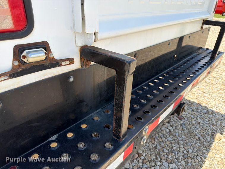 image for item FK3042 2009 Ford F250 Super Duty Crew Cab utility bed pickup truck