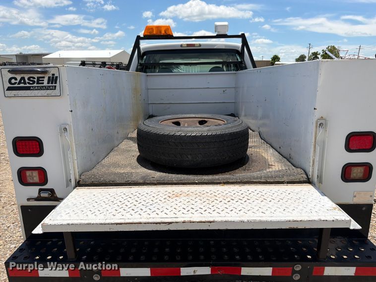 image for item FK3042 2009 Ford F250 Super Duty Crew Cab utility bed pickup truck