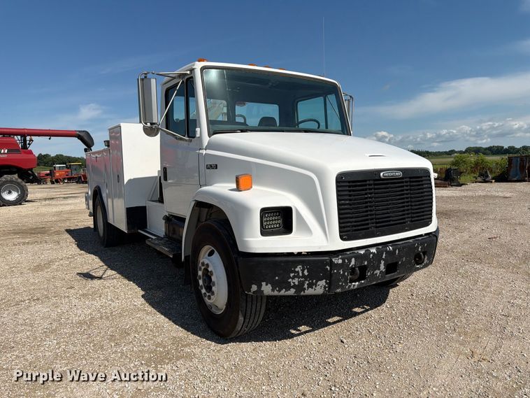 image for item FK3044 2000 Freightliner FL70 utility / service truck