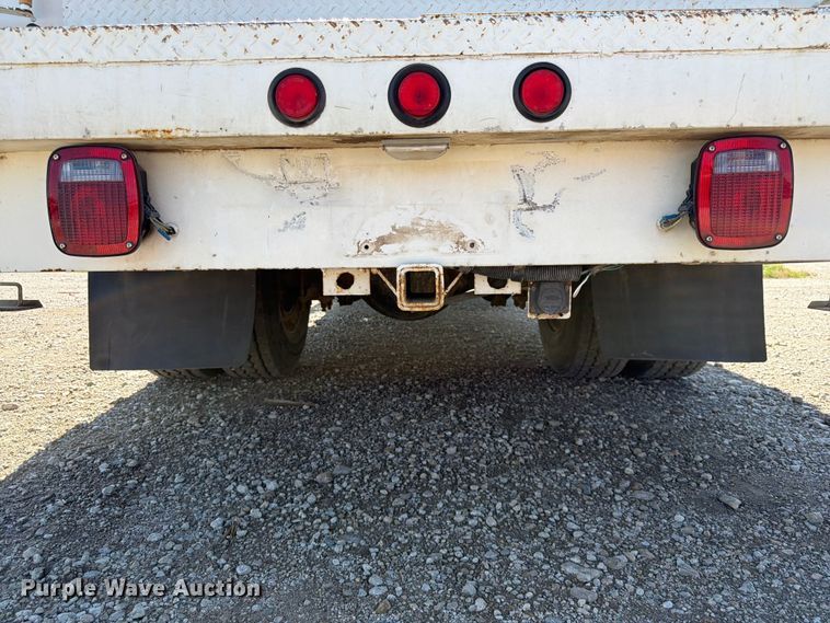 image for item FK3044 2000 Freightliner FL70 utility / service truck