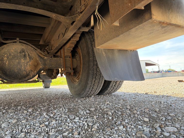 image for item FK3044 2000 Freightliner FL70 utility / service truck