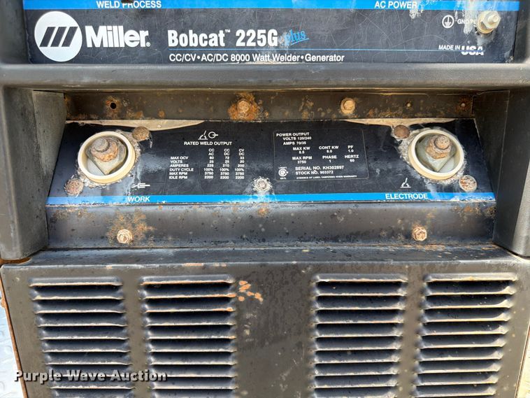 image for item FK3044 2000 Freightliner FL70 utility / service truck