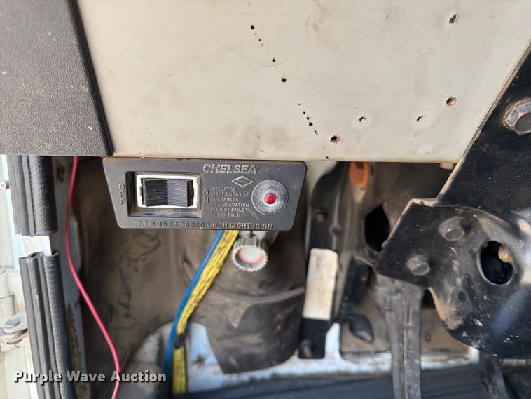 image for item FK3044 2000 Freightliner FL70 utility / service truck