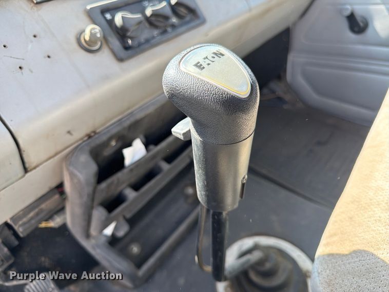 image for item FK3044 2000 Freightliner FL70 utility / service truck